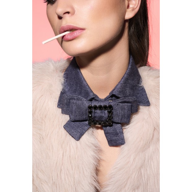 CATHERINE OSTI sagė Alexandra  CATHERINE OSTI sagė Alexandra